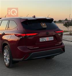 تۆیۆتا هایلاندەر